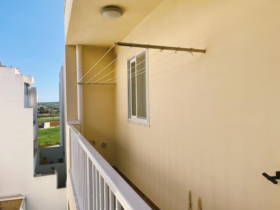 Modern Apartment In Marsaskala Exterior foto